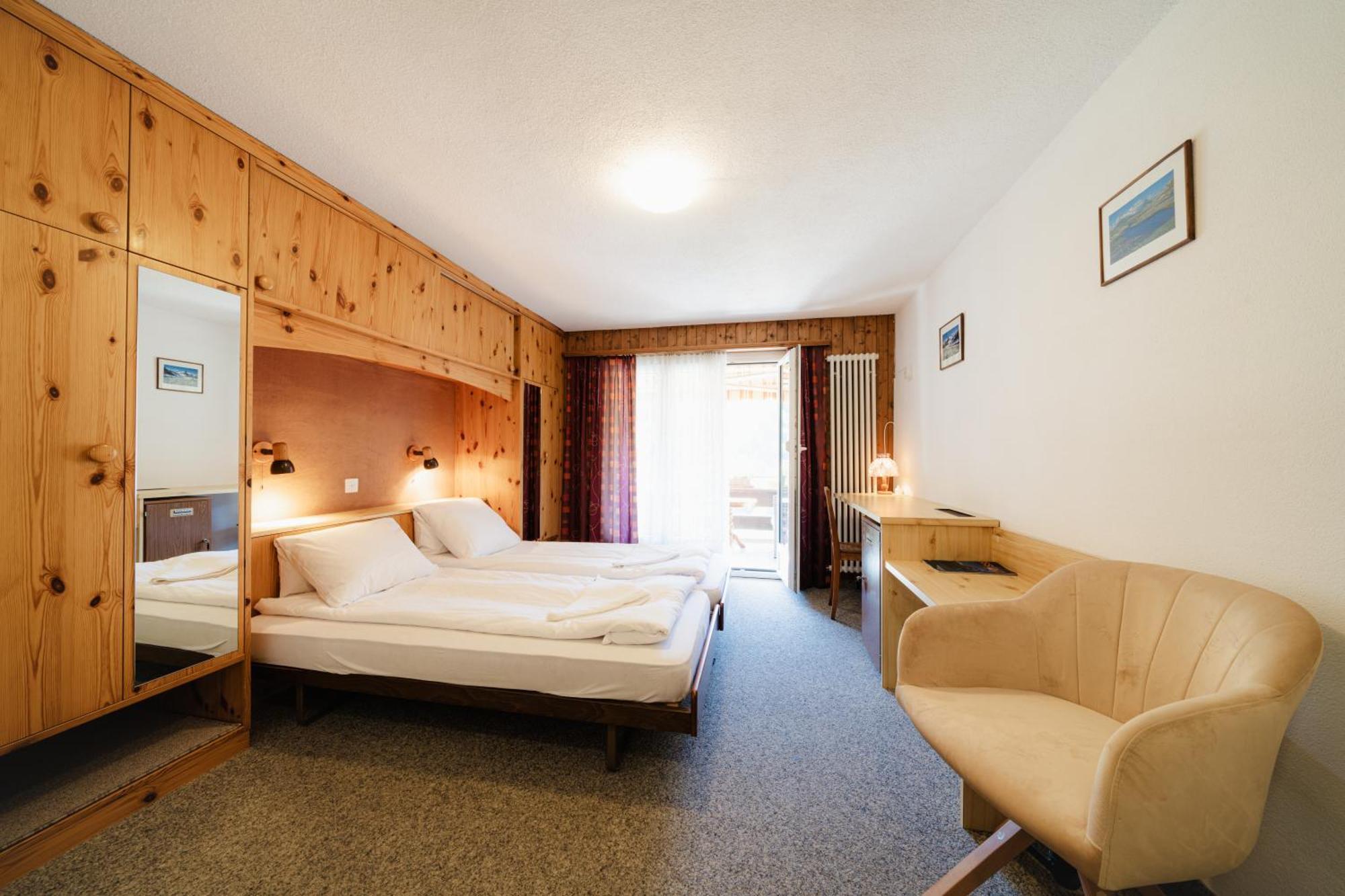 Hotel Old Jnn Klosters Dış mekan fotoğraf