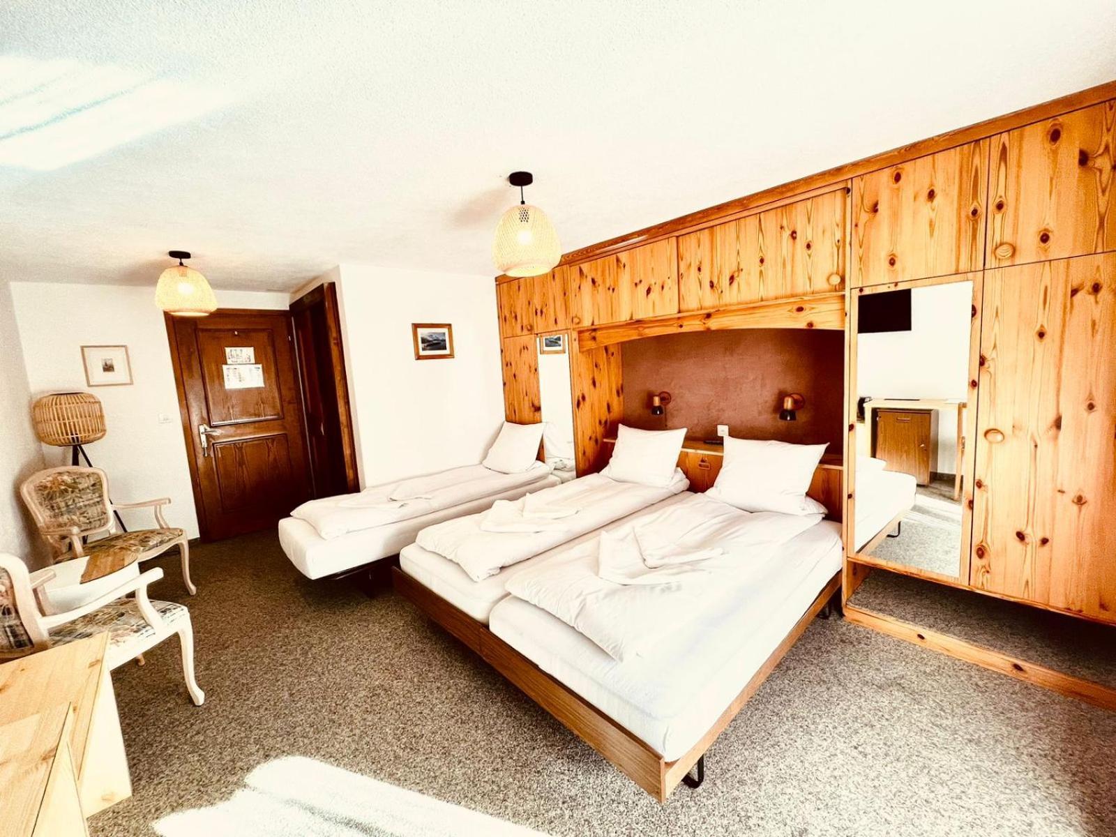Hotel Old Jnn Klosters Dış mekan fotoğraf