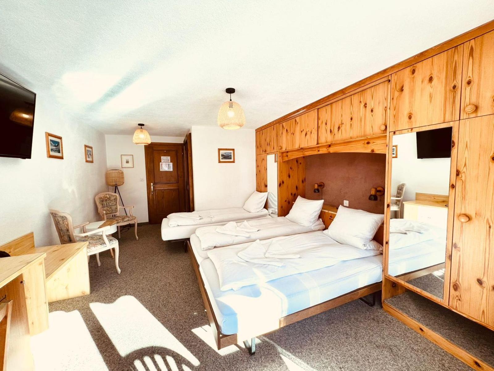 Hotel Old Jnn Klosters Dış mekan fotoğraf